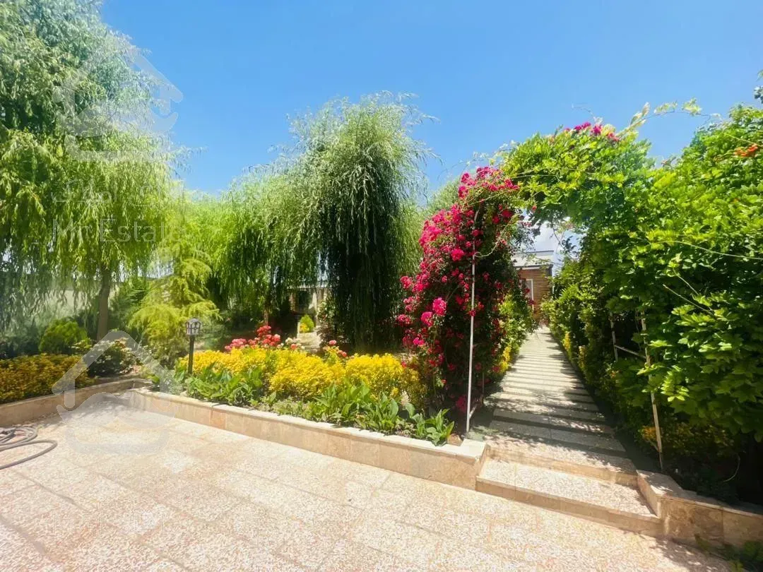 فروش فوری ویلا در کردان کوهسار