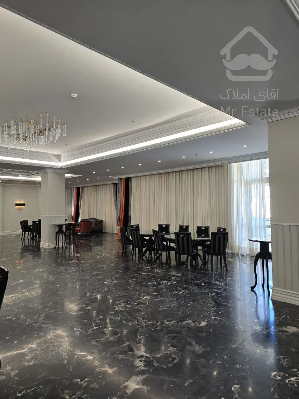 رهن برج باغ ۲۴۳ متری در ولنجک