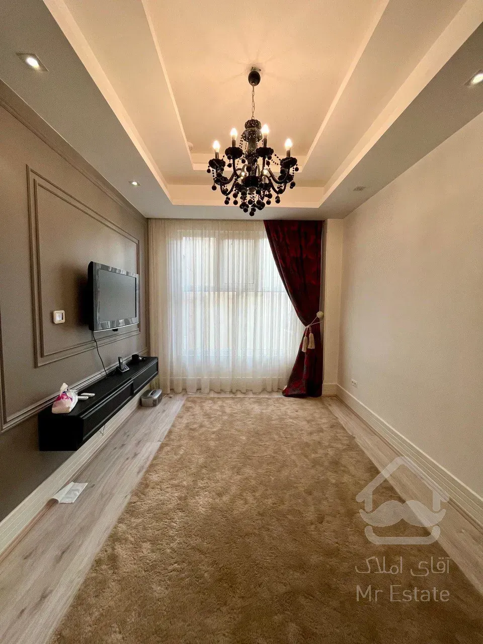 فروش آپارتمان ۱۳۵ متری در زعفرانیه