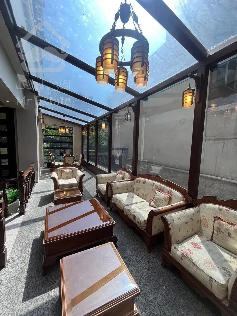 فروش آپارتمان ۱۳۵ متری در زعفرانیه