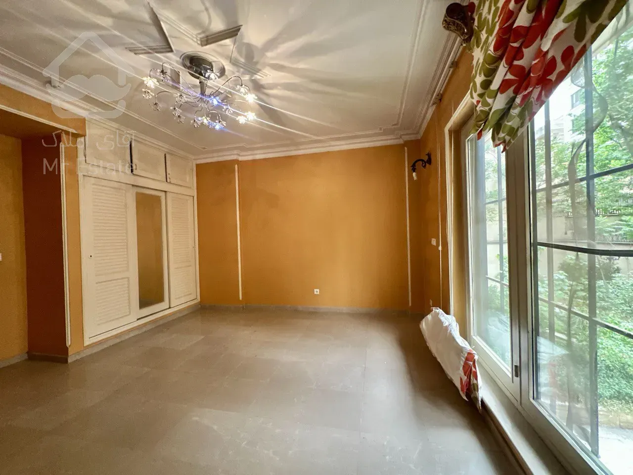 فروش آپارتمان ۲۵۸ متری در زعفرانیه