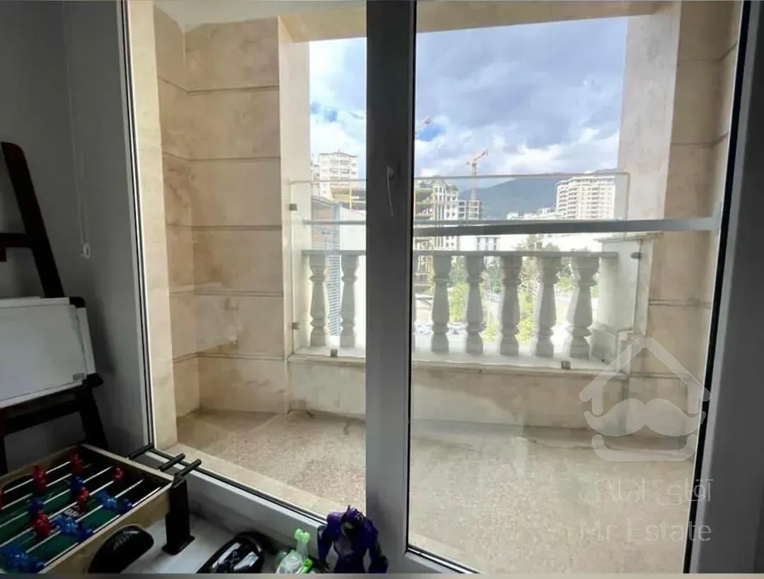 فروش آپارتمان ۱۷۰ متری در محمودیه