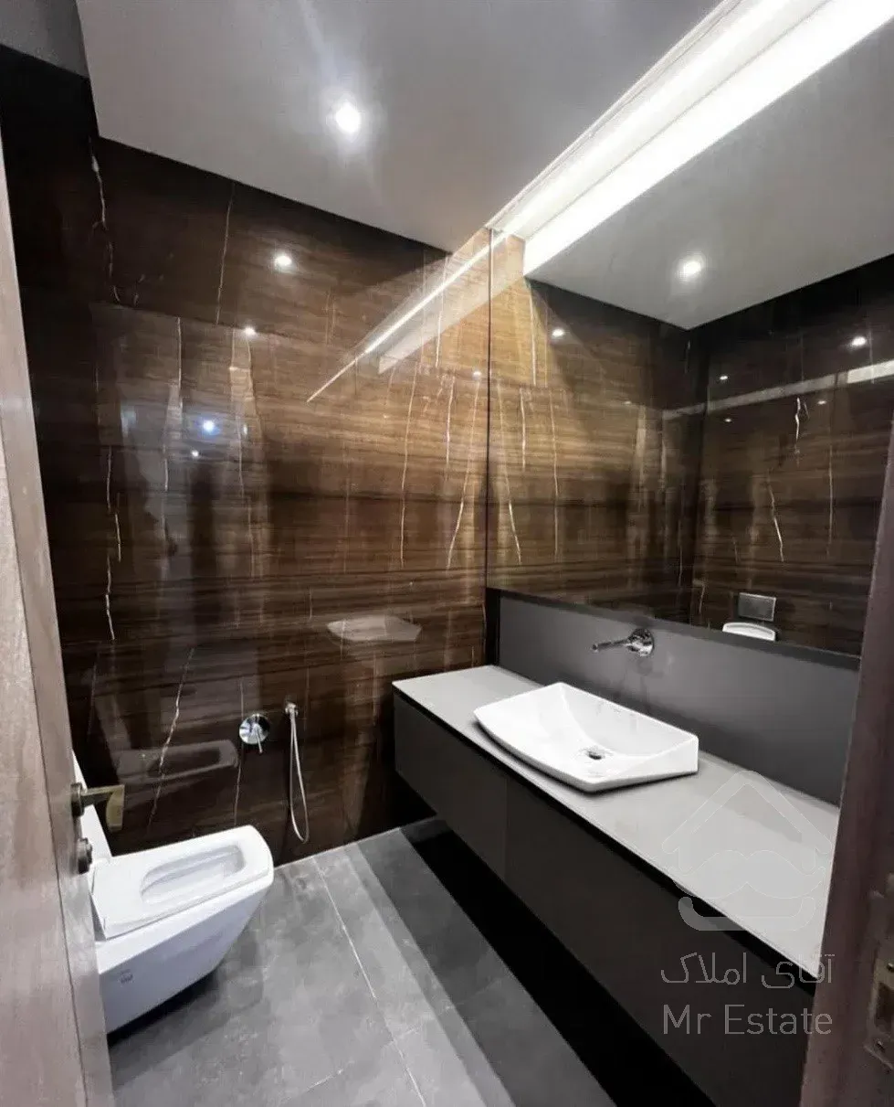 فروش آپارتمان 180 متری در زعفرانیه