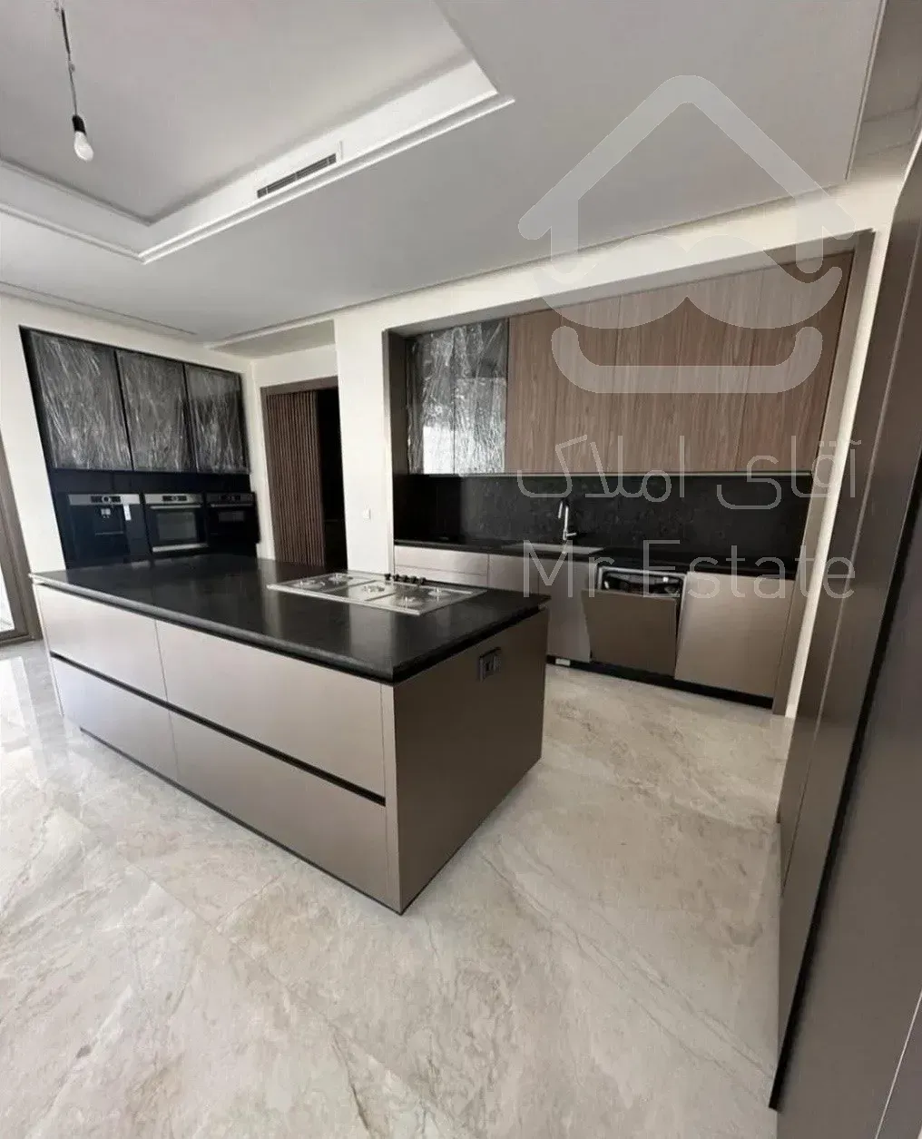 فروش آپارتمان 180 متری در زعفرانیه