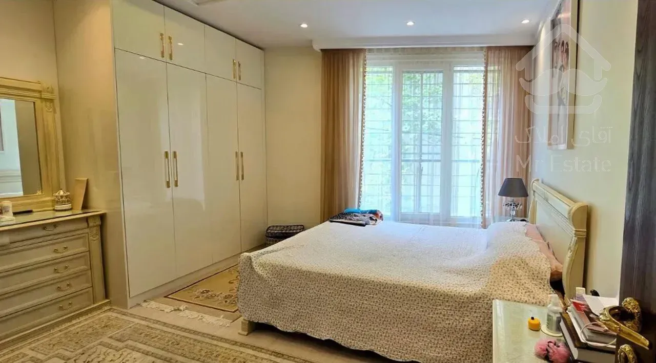 فروش آپارتمان ۱۶۸ متری در محمودیه