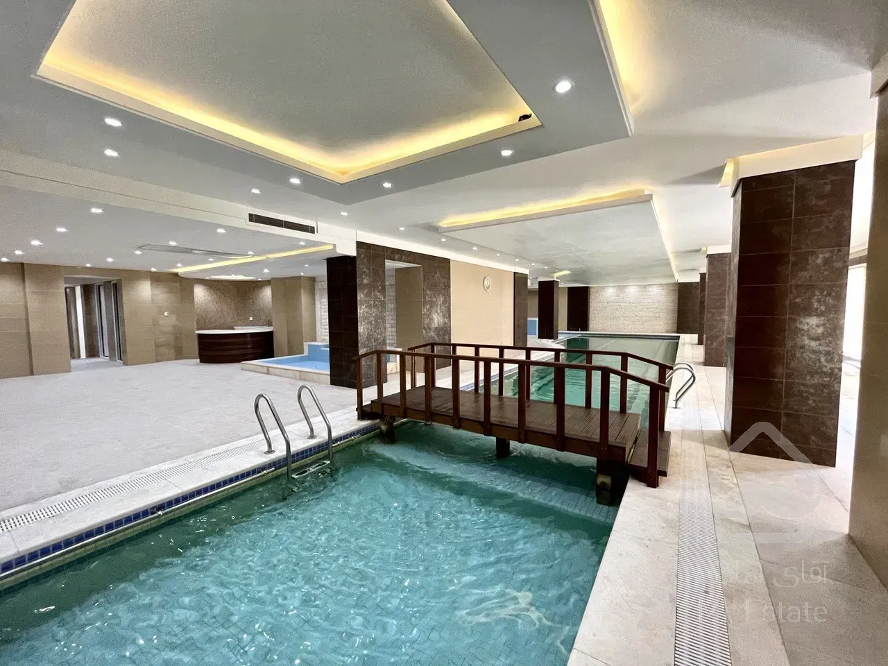 فروش برج باغ سوپر لوکس 250 متری در ولنجک