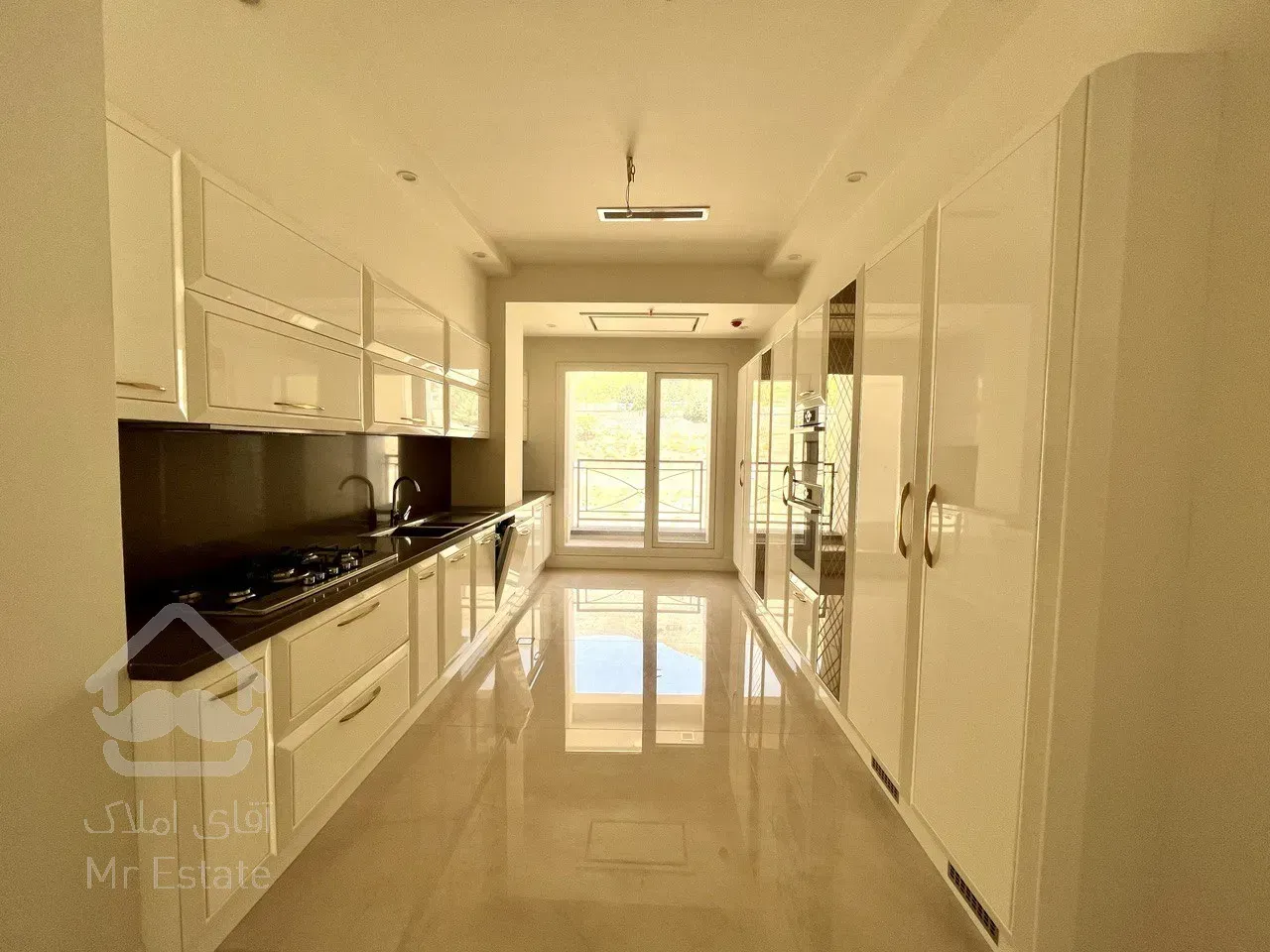 فروش برج باغ سوپر لوکس 250 متری در ولنجک