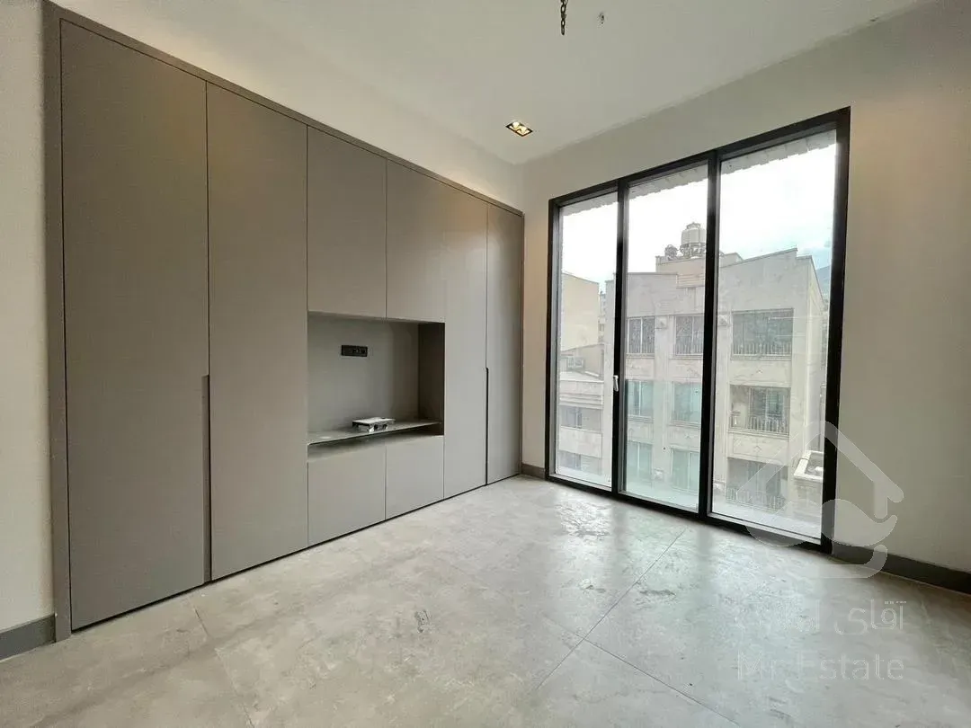 فروش آپارتمان ۱۸۰ متری در محمودیه