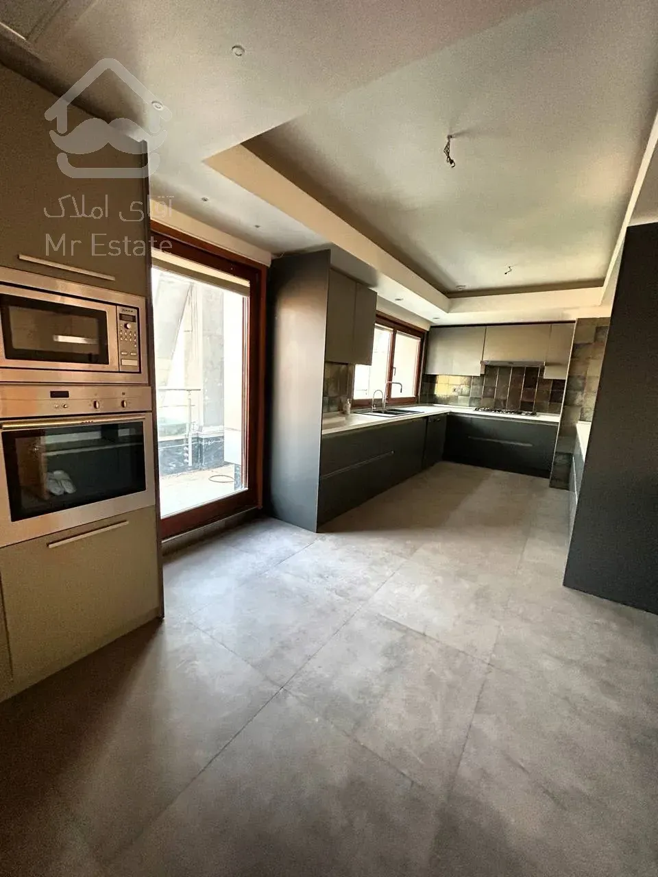 رهن پنت هاوس ۳۰۰ متری در زعفرانیه