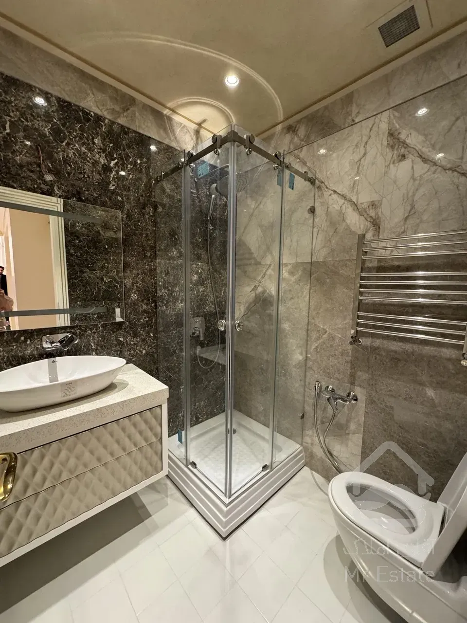 فروش آپارتمان ۱۵۷ متری در زعفرانیه