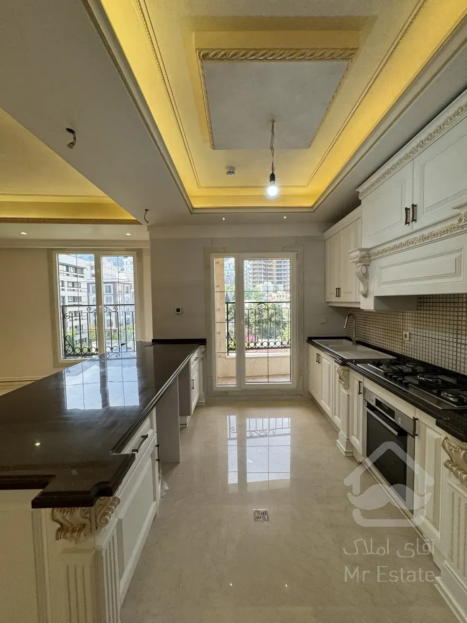 فروش آپارتمان ۱۵۷ متری در زعفرانیه