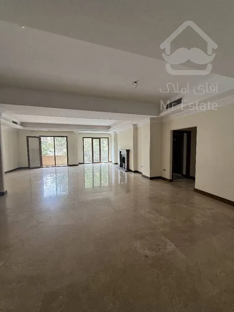 رهن آپارتمان ۲۲۰ متری در زعفرانیه