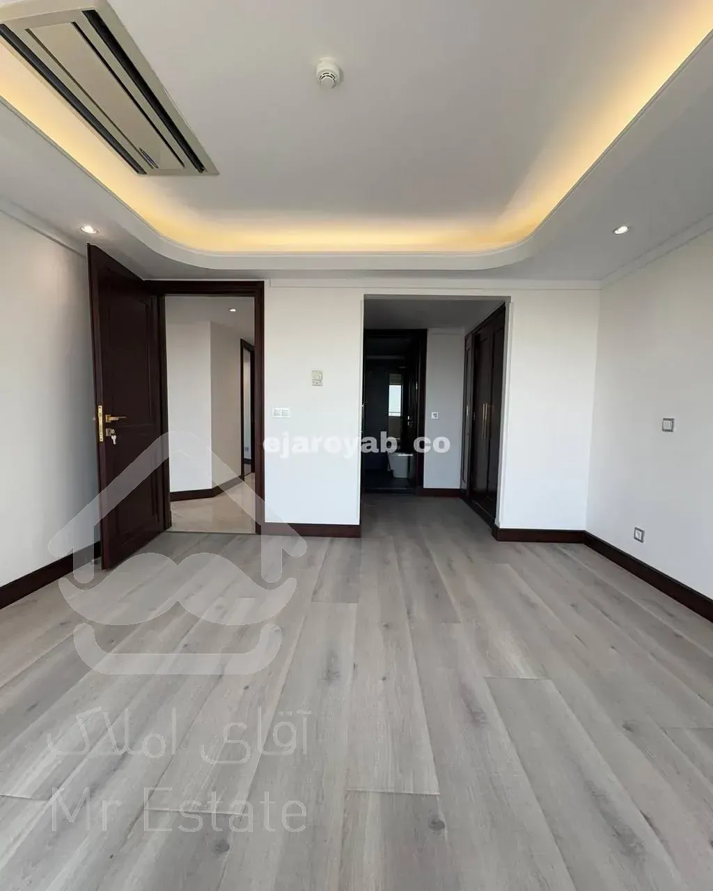 رهن برج ۲۶۰ متری در محمودیه