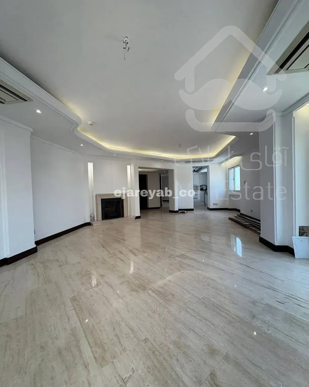 رهن برج ۲۶۰ متری در محمودیه