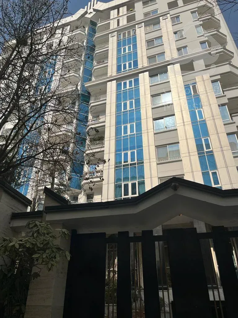 اجاره آپارتمان ۲۷۰ متری در زعفرانیه