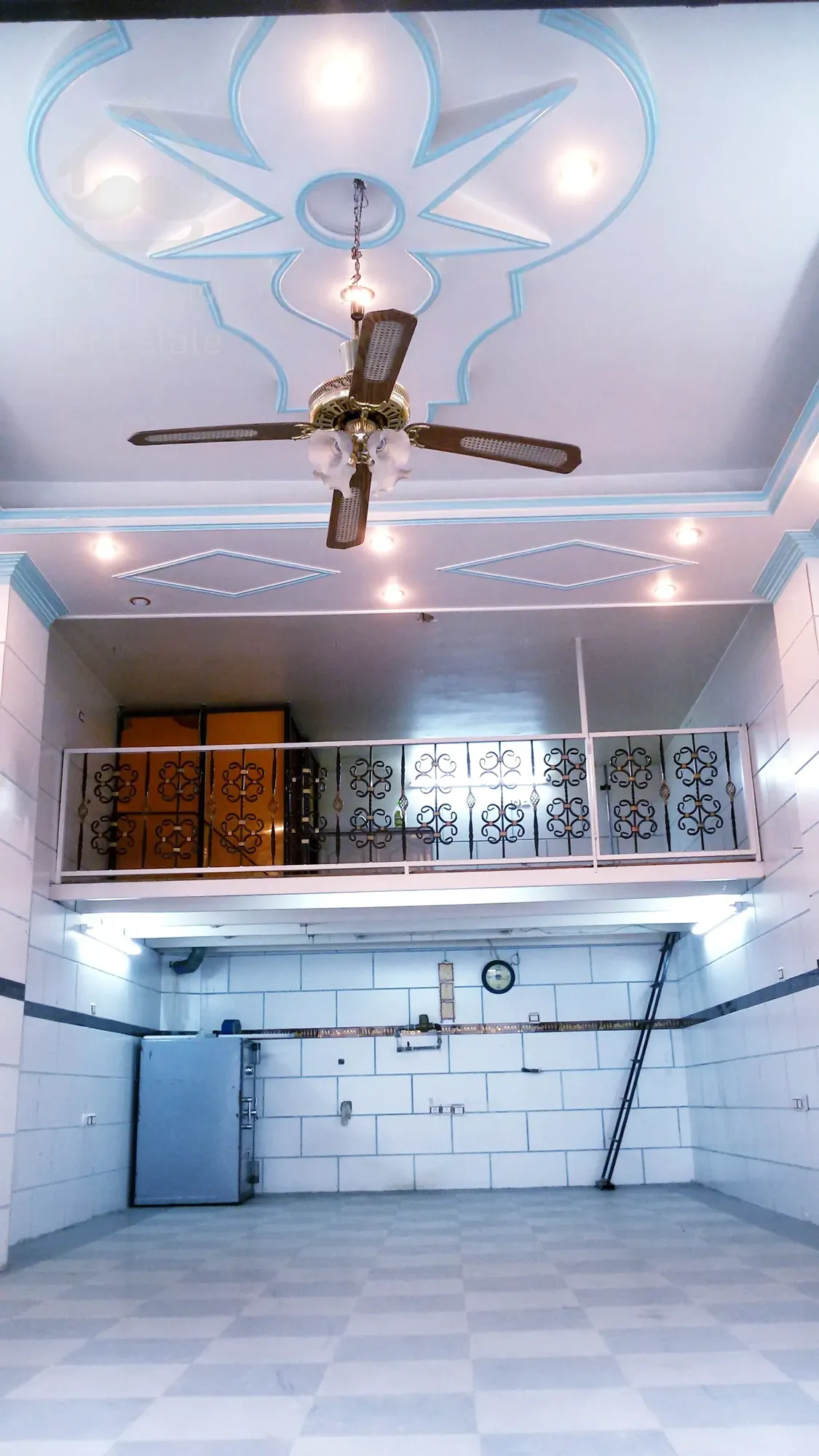 مغازه 50 متر تجاری +15 متر بالکن