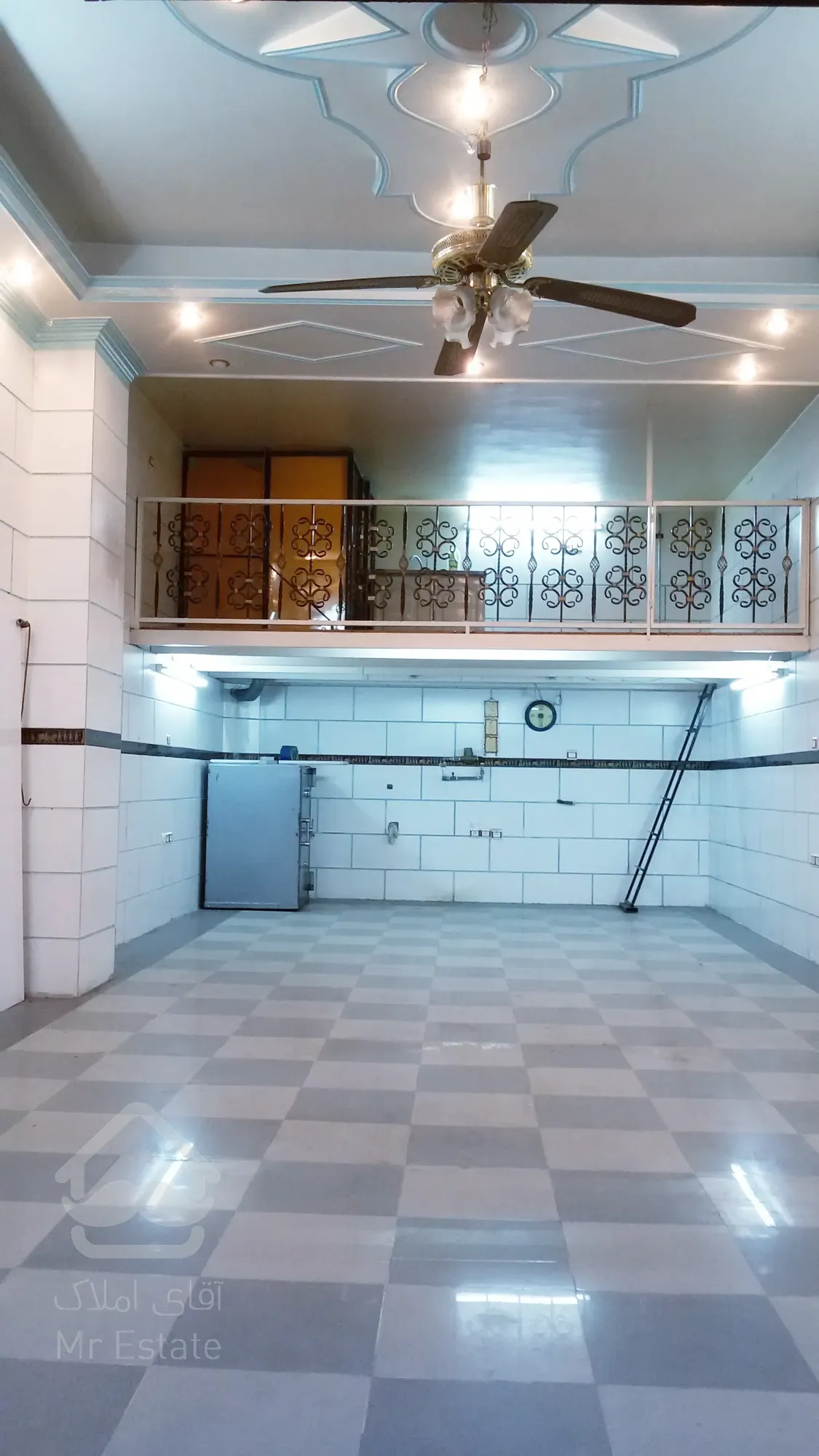 مغازه 50 متر تجاری +15 متر بالکن