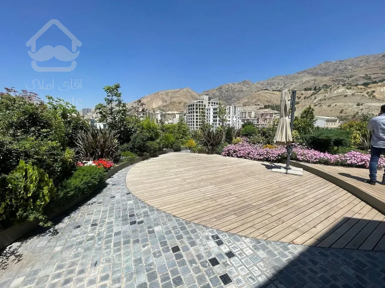 اجاره آپارتمان ۳۷۰ متری در زعفرانیه