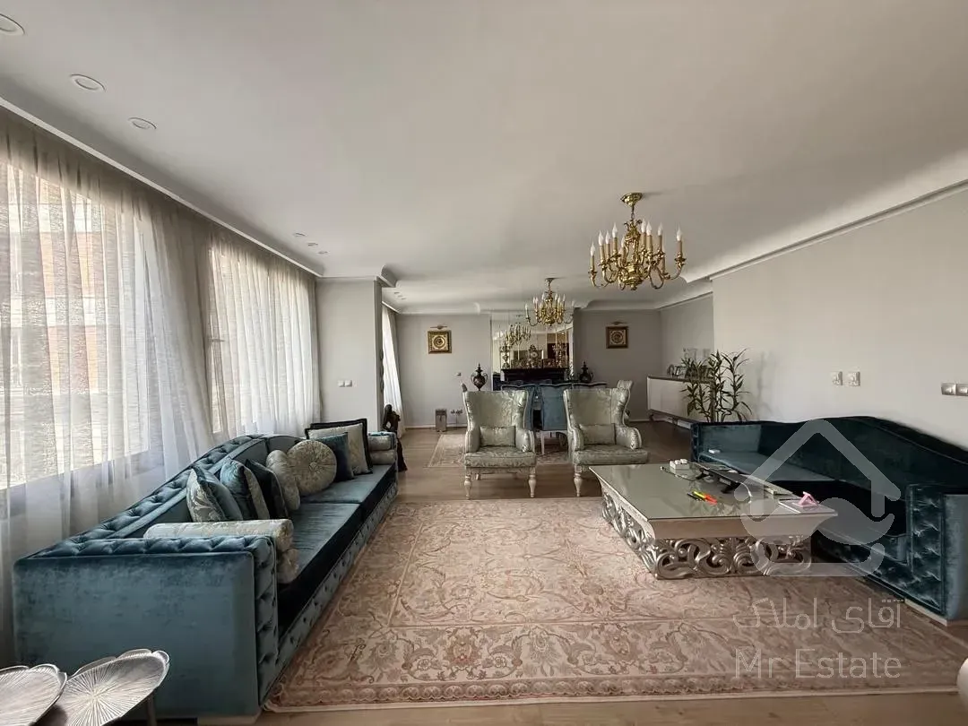 اجاره آپارتمان ۱۹۶ متری در زعفرانیه