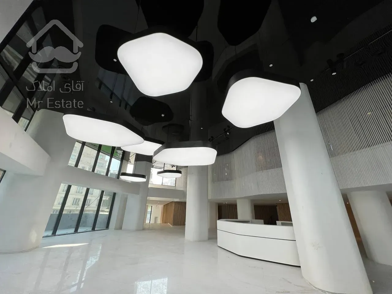 رهن برج مدرن ۲۶۰ متری در زعفرانیه