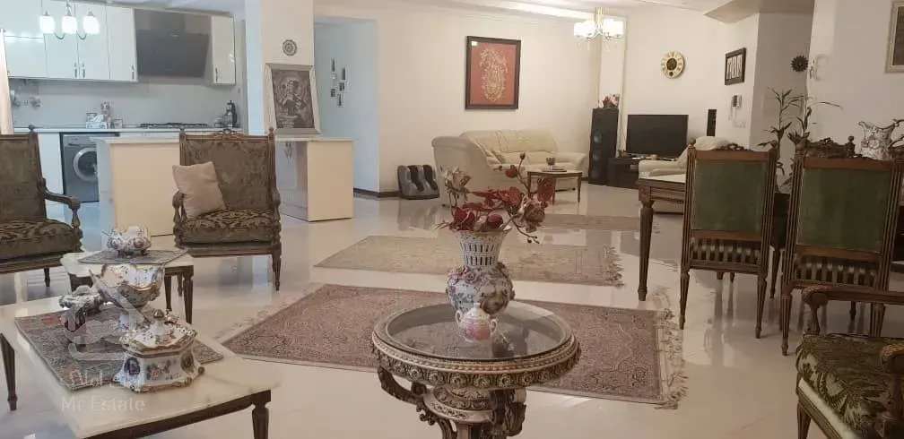 رهن آپارتمان ۲۵۰ متری در زعفرانیه