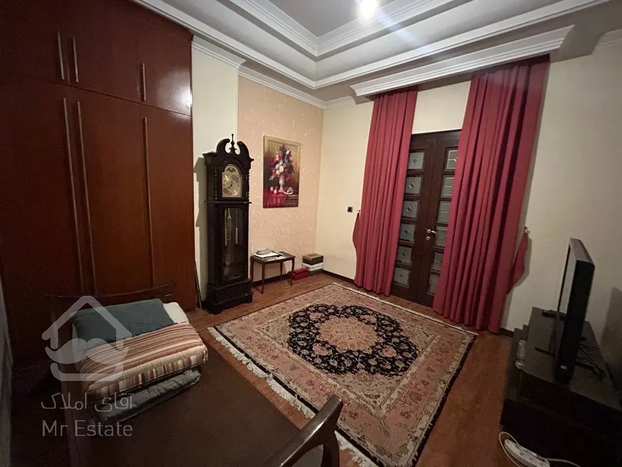 اجاره آپارتمان ۲۲۰ متری در زعفرانیه