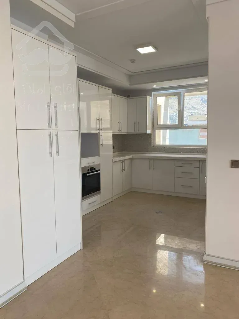 اجاره آپارتمان ۲۰۰ متری در زعفرانیه