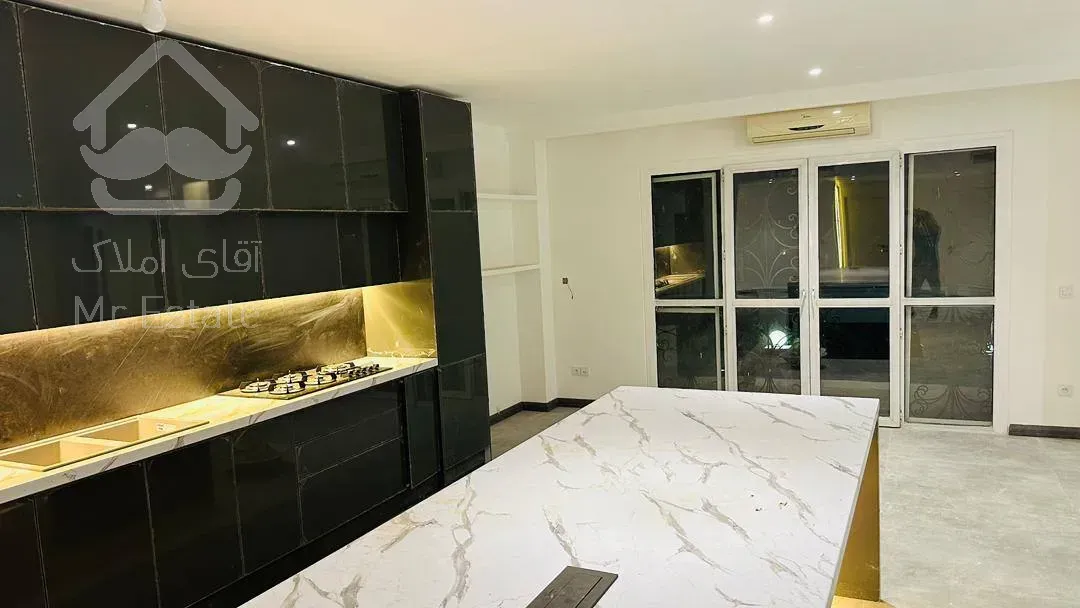 رهن آپارتمان ۲۲۰ متری در زعفرانیه