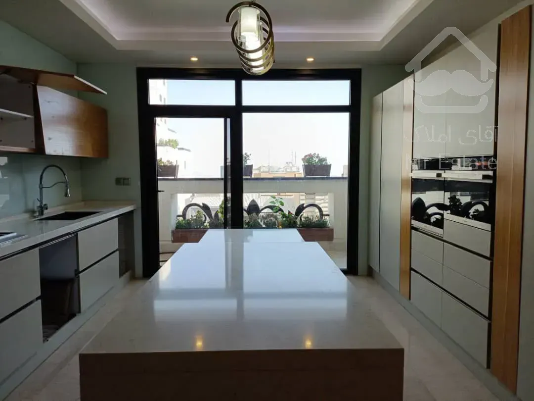 رهن آپارتمان ۲۰۰ متری در ولنجک