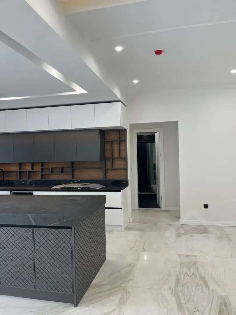 رهن آپارتمان ۲۰۰ متری در ولنجک