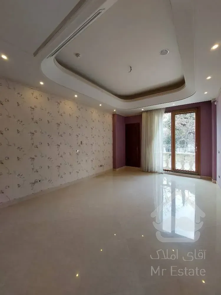 رهن آپارتمان ۳۳۰ متری در زعفرانیه