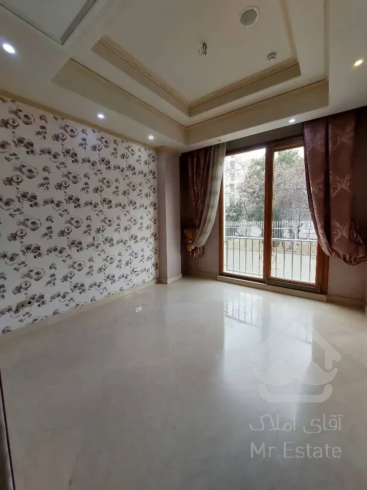 رهن آپارتمان ۳۳۰ متری در زعفرانیه