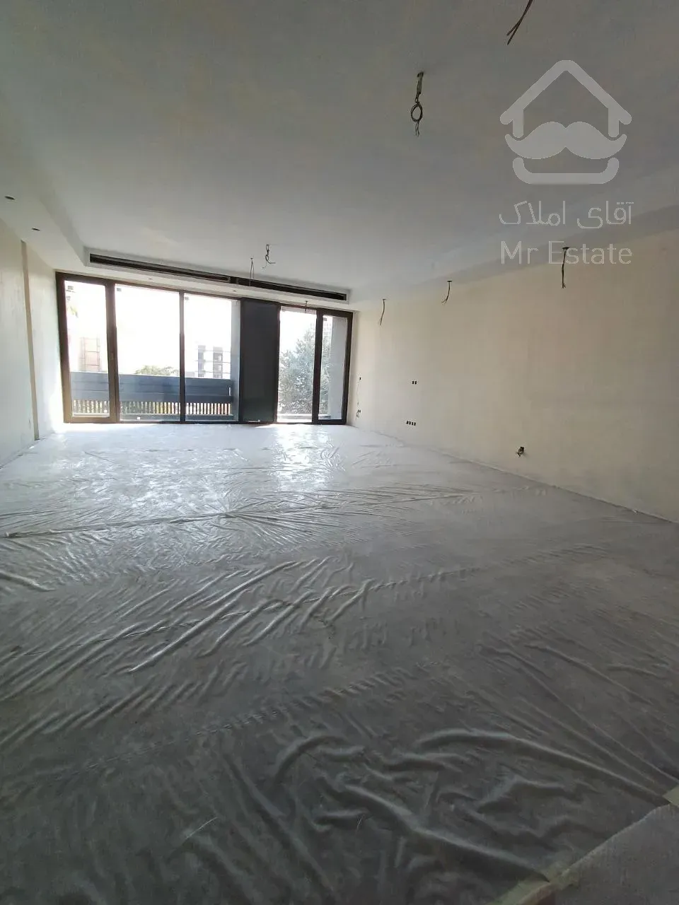 فروش آپارتمان ۲۵۰ متری در محمودیه