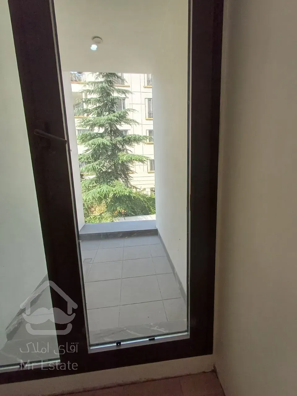 فروش آپارتمان ۲۵۰ متری در محمودیه