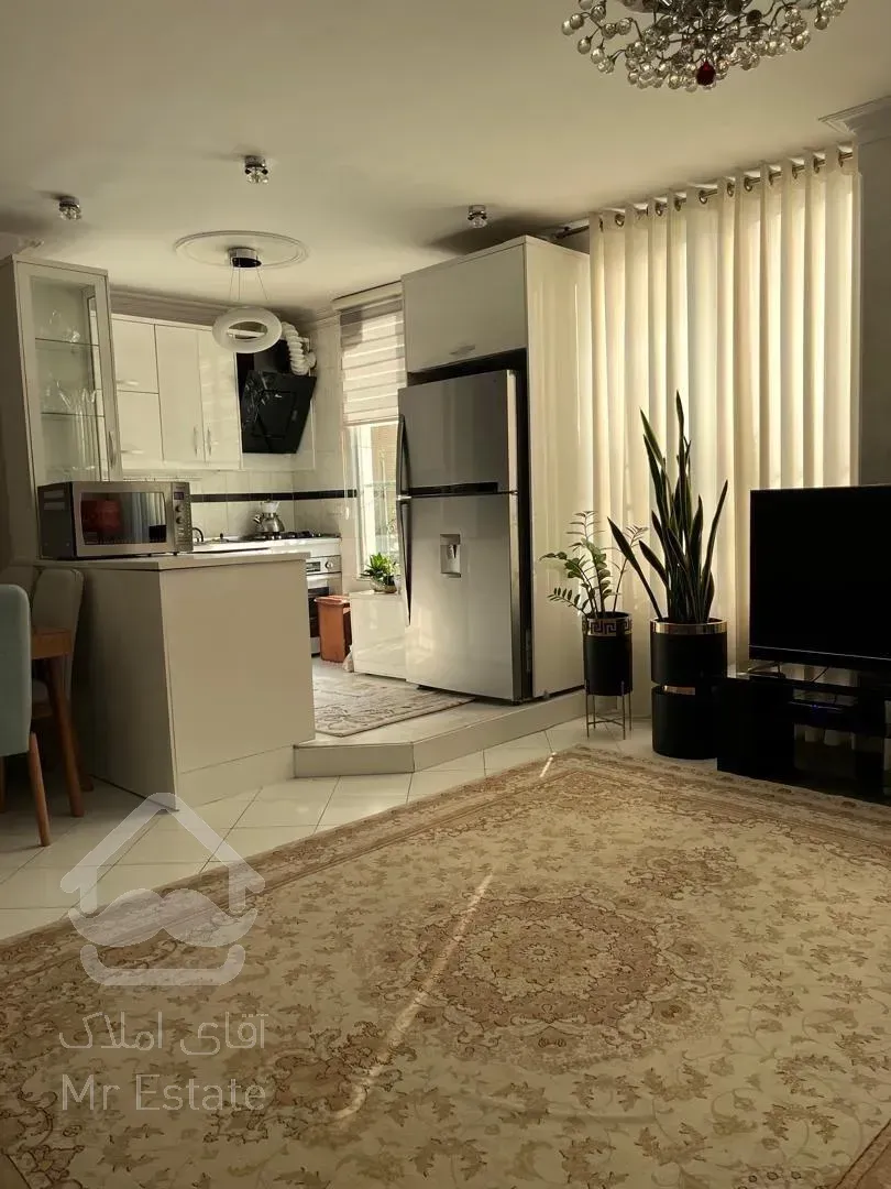 فروش آپارتمان ۱۱۰ متری ۲ خواب در باغ فیض