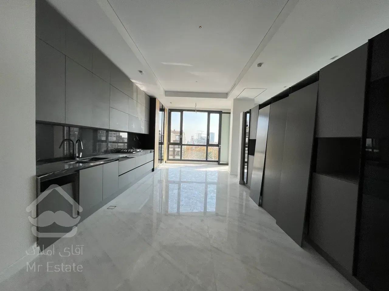 فروش آپارتمان 335 متری در محمودیه