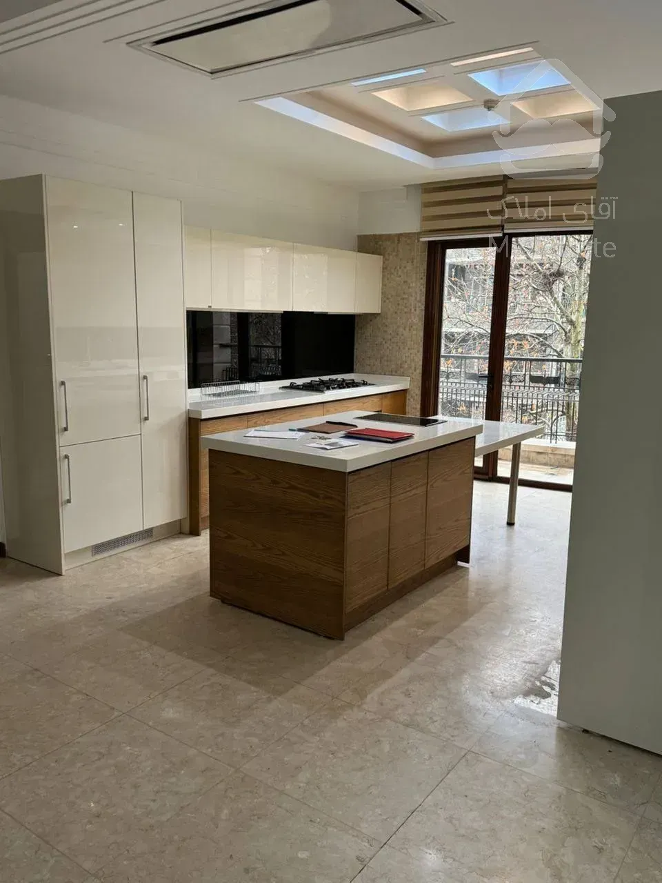 اجاره آپارتمان 200 متری در زعفرانیه