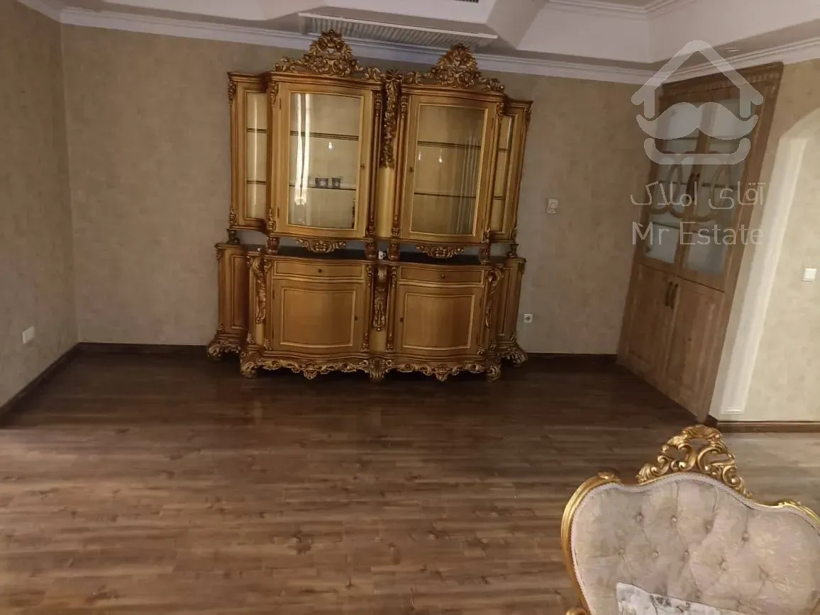 رهن آپارتمان ۱۷۵ متری در ولنجک