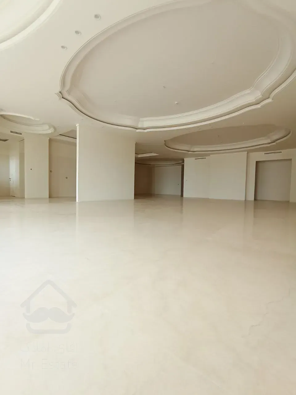 رهن آپارتمان 480 متری در زعفرانیه