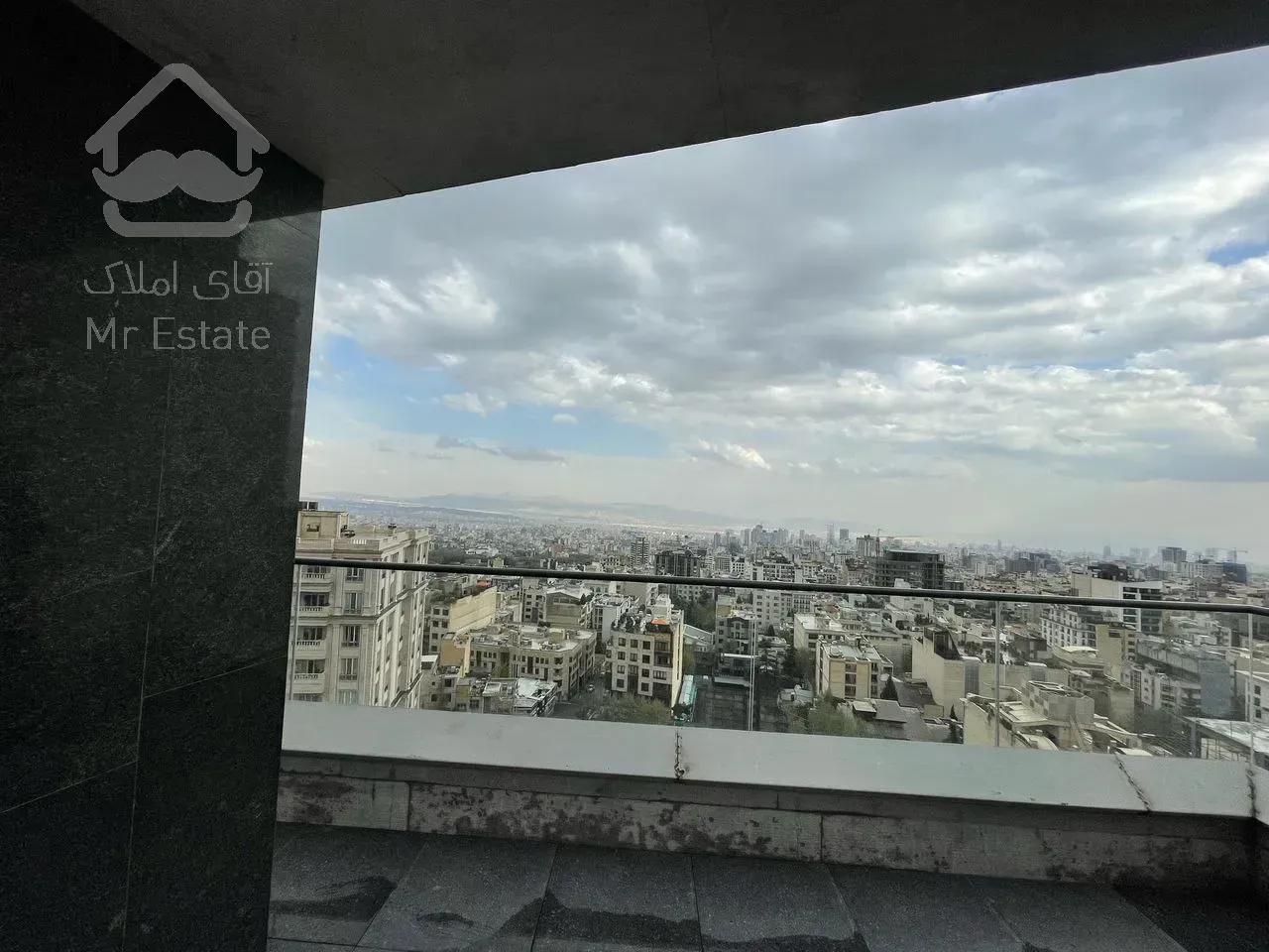 رهن آپارتمان ۳15 متری در زعفرانیه