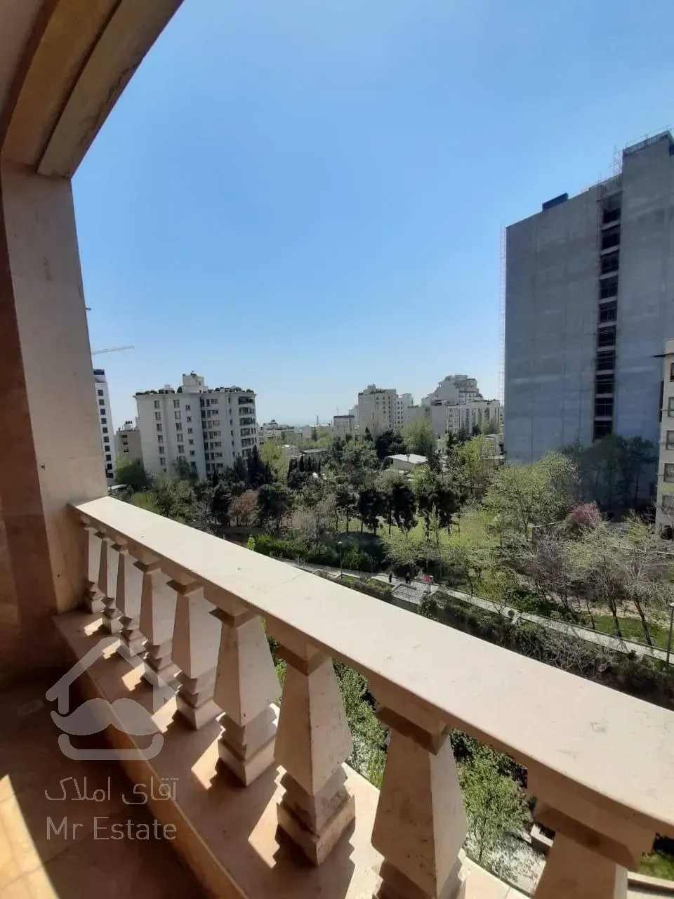 اجاره آپارتمان 210 متری در زعفرانیه