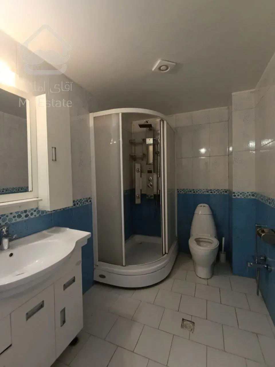 اجاره‌ آپارتمان ۱۳۰ متری در محمودیه