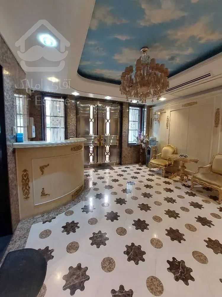 رهن آپارتمان ۳۳۰ متری در زعفرانیه