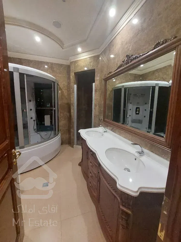 رهن آپارتمان ۳۳۰ متری در زعفرانیه