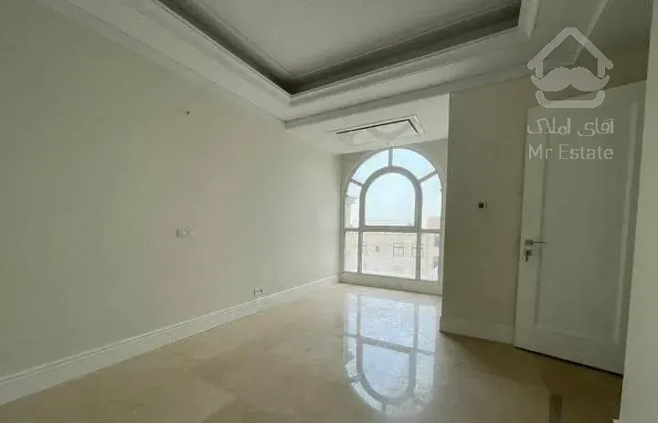 رهن برج باغ ۱۲۵ متری در ولنجک