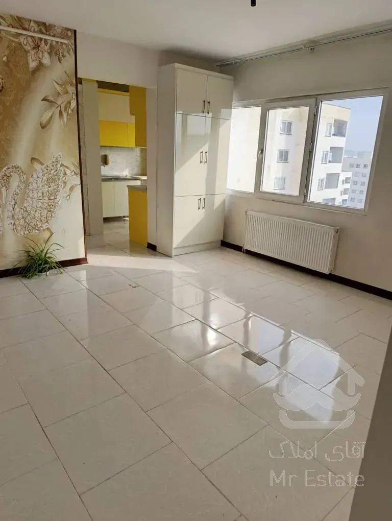 فروش واحد فول لاکچری واقع در فاز ۵ جنوبی ، موقعیت واحد جنوبی با نورگیری عالی ، قیمت ۳،۱۵۰