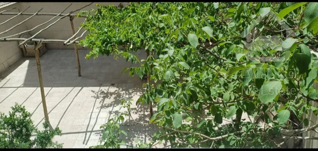 منز‌ل ویلایی ۳۸۰ متر ساخت دو طبقه جنوبی