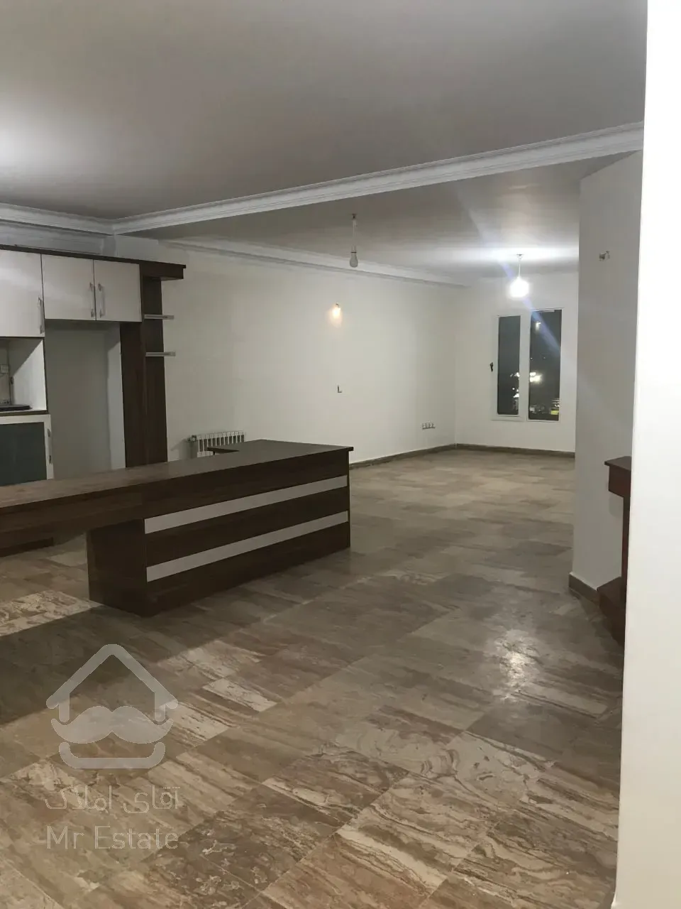 آپارتمان دوخوابه،۱۱۰متر،با ۲ پارکینگ سندی