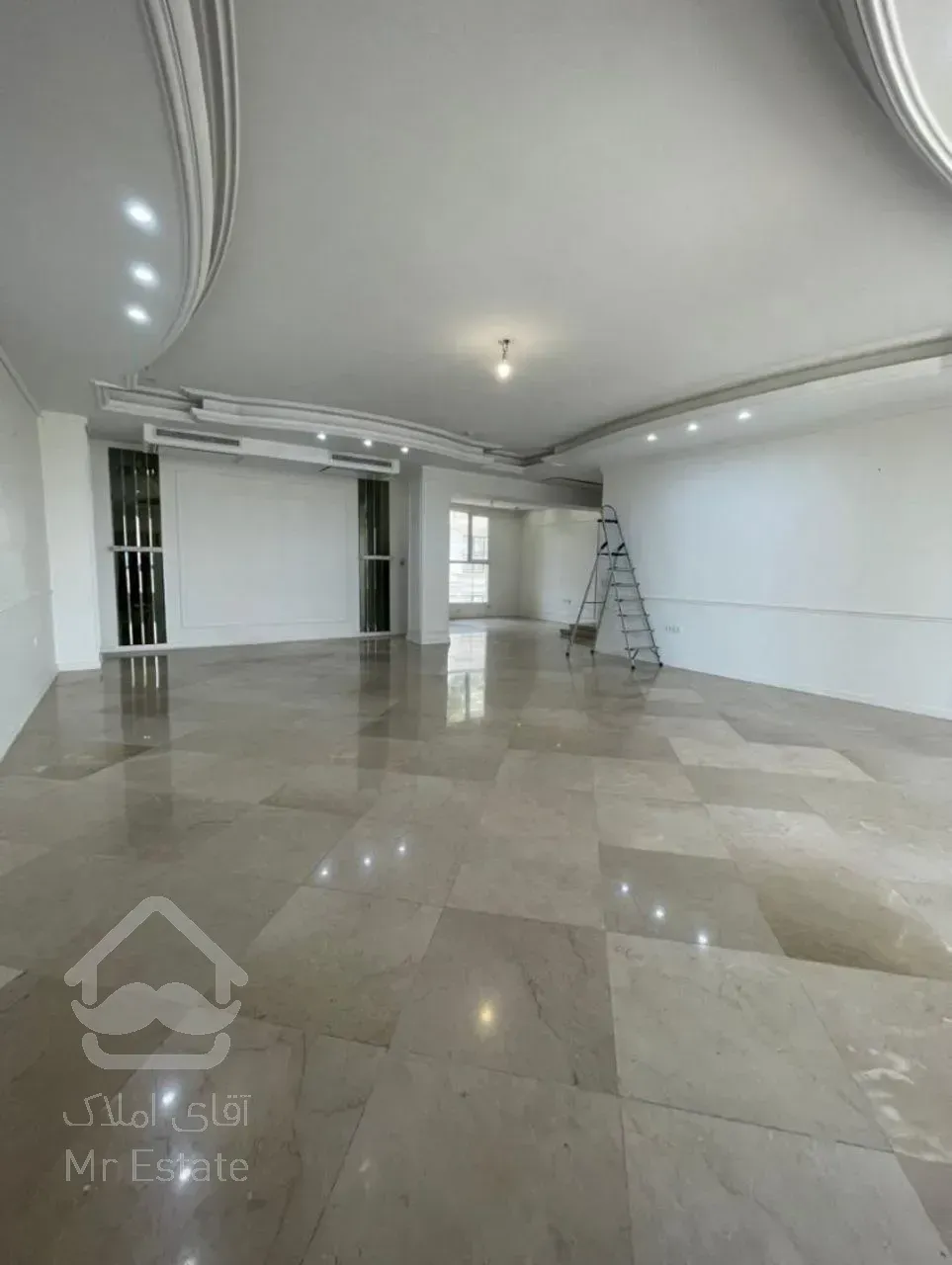 اجاره آپارتمان 260 متری در زعفرانیه