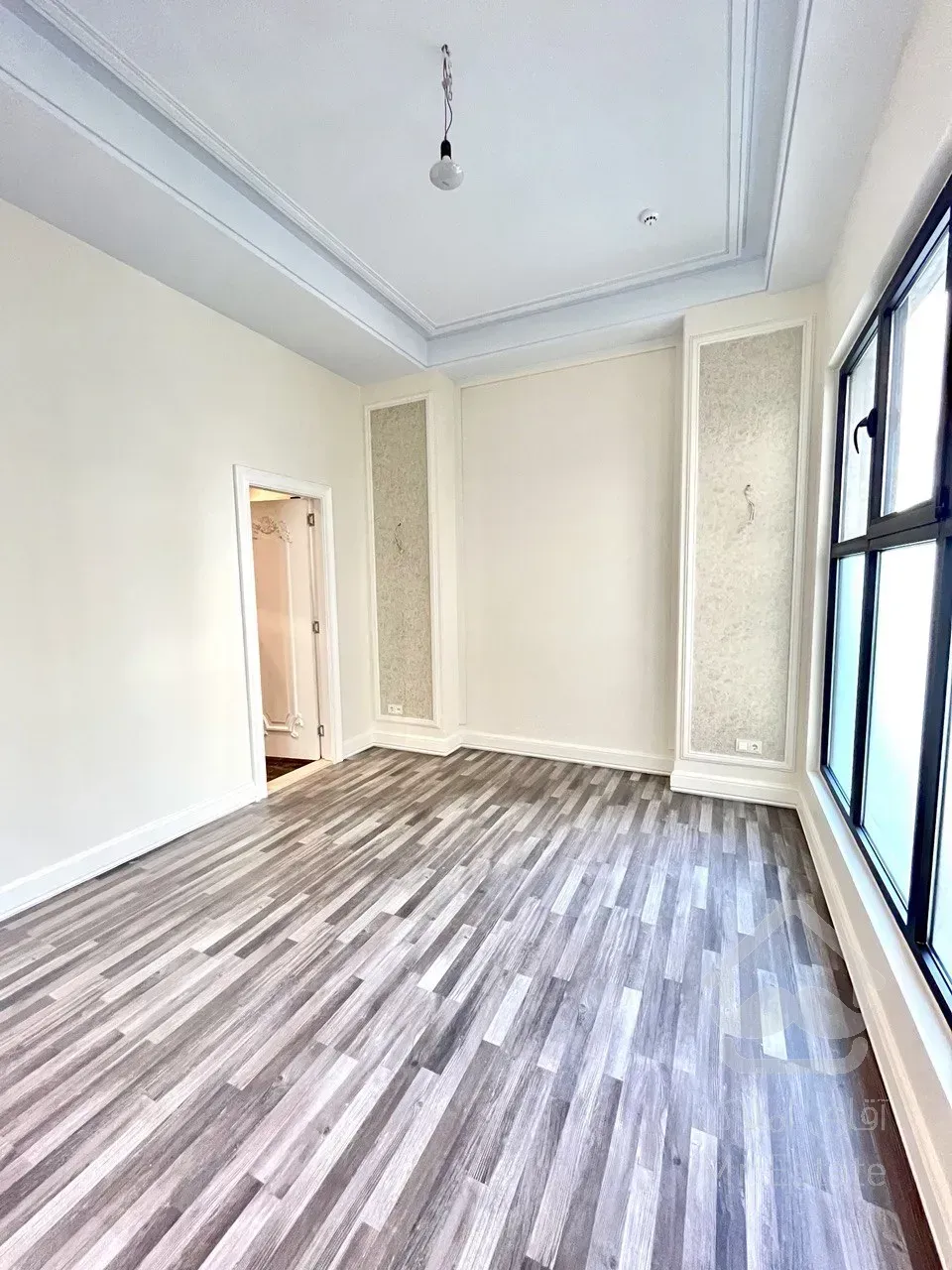 فروش آپارتمان ۲۱۵ متری در زعفرانیه